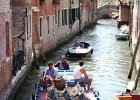 16  Consegne alimentari