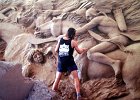 9  Artista al lavoro